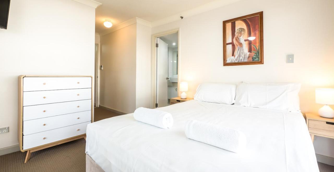 Victoria Square Apartments Гоулд Коуст Екстериор снимка