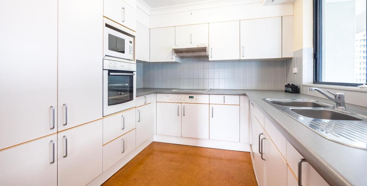 Victoria Square Apartments Гоулд Коуст Екстериор снимка