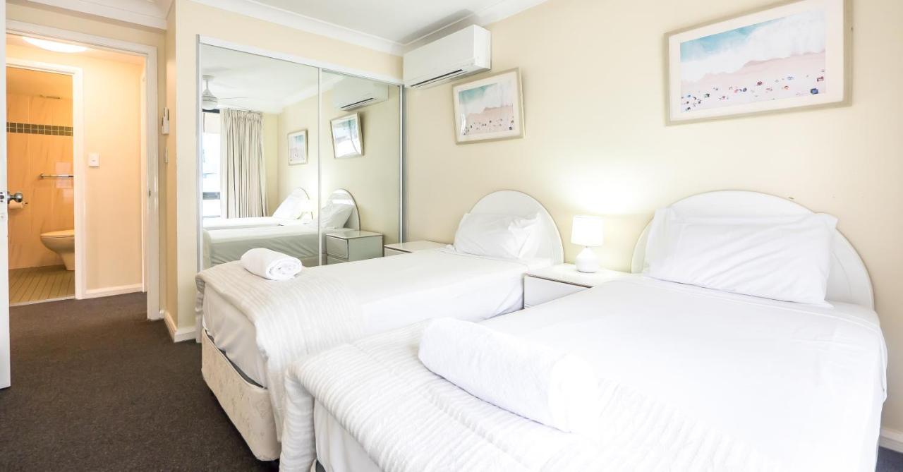 Victoria Square Apartments Гоулд Коуст Екстериор снимка