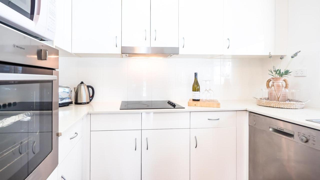 Victoria Square Apartments Гоулд Коуст Екстериор снимка